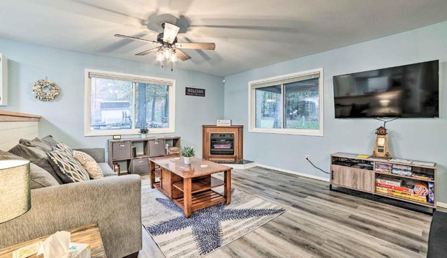 Dog-Friendly Harrison Retreat with Grill and Fire Pit!