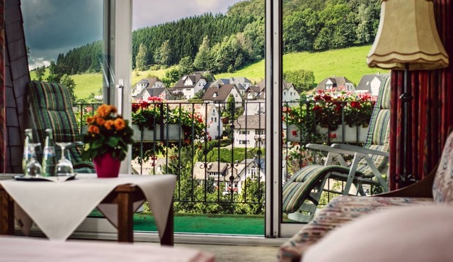 Double room with balcony-Wilzenberg side