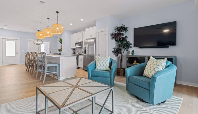 Ebb Tide 3 Bedroom at Cambridge Cove with Private Hot Tub!