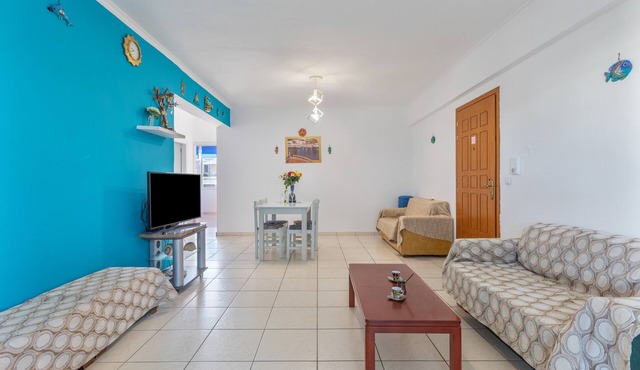 Eftichia Nea Chora Apartment with Mountain View, Shared Garden & Wi-Fi
