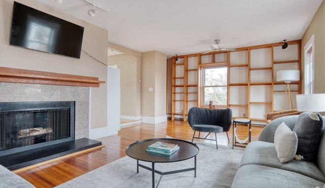 Elegant Jamaica Plain 3BR w/W/D, nr Olmstead Park, by Blueground
