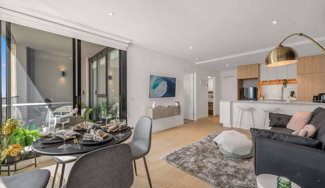 Executive Designer Dreaming Home with All you need