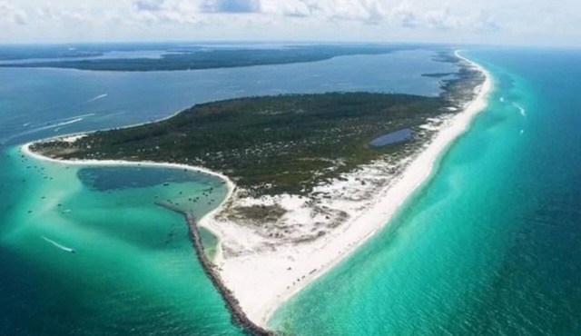 Experience Ultimate Coastal Bliss at "Watermelon & Wine" - Your Newest 30A Haven