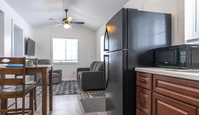 Explore Keweenaw - 2 Bedroom Cottage