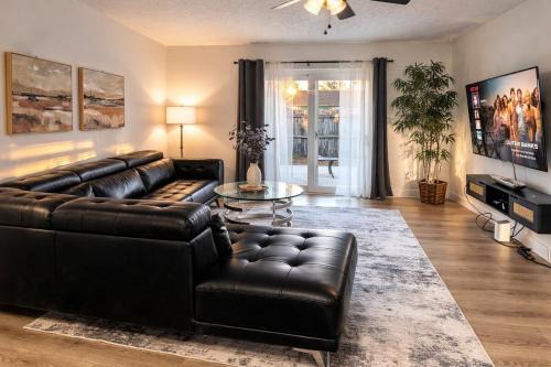 Family Retreat - 9 Min from Disney