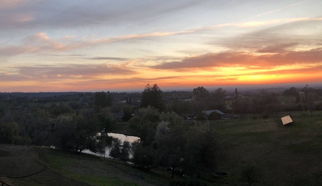 Foothills Hideaway