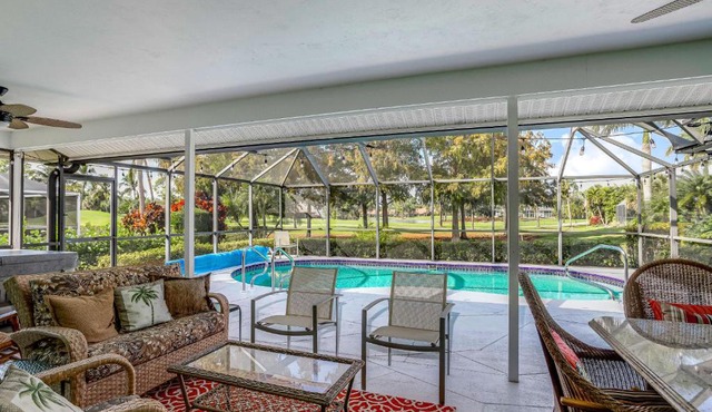Golf-Course Oasis