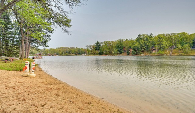 Harrison Cabin w/Fire Pit & Elbow Lake Access!