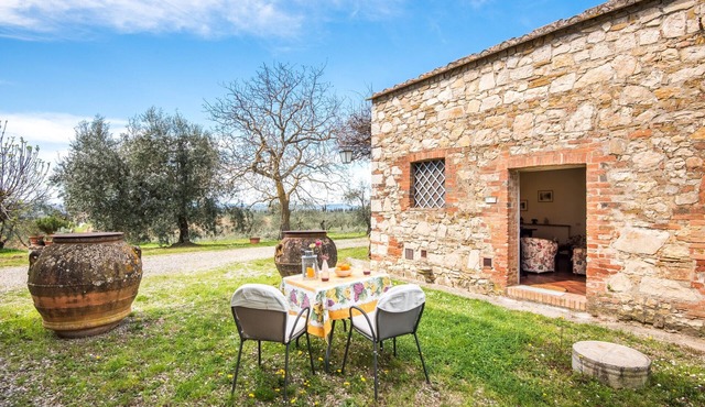 Holiday Home "Limonaia" with Shared Pool, Communal Garden and Wi-Fi