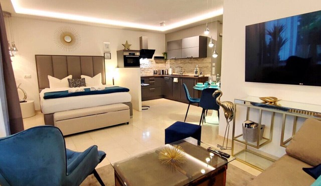 Homely Stay - Studio P1