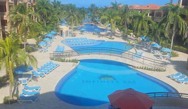 INFINITY BAY, 2 BEDROOM 2 BATH, OPTIONAL 1 BEDROOM 1 BATH, NEW KITCHEN COUNTERS