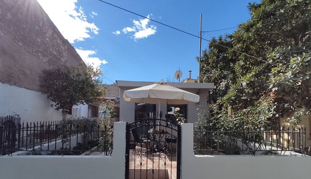 Irini's Home Pitsidia Family friendly