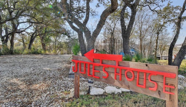 Jules House