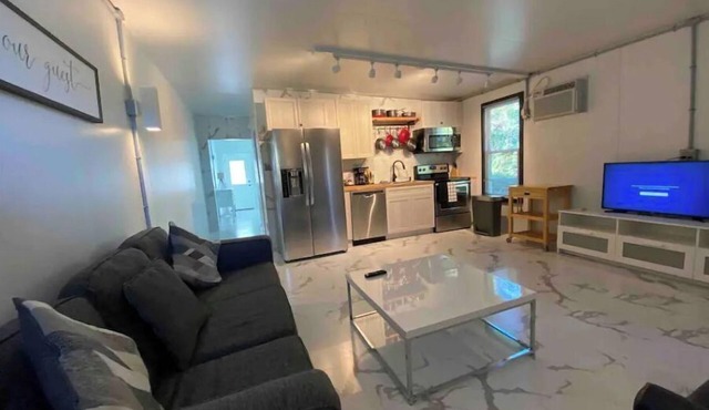 King Size Bed Suit Apartment Quite Neighborhood