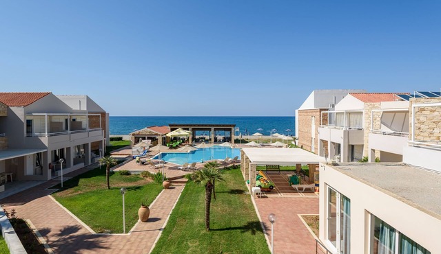 Kostakis Beach Hotel