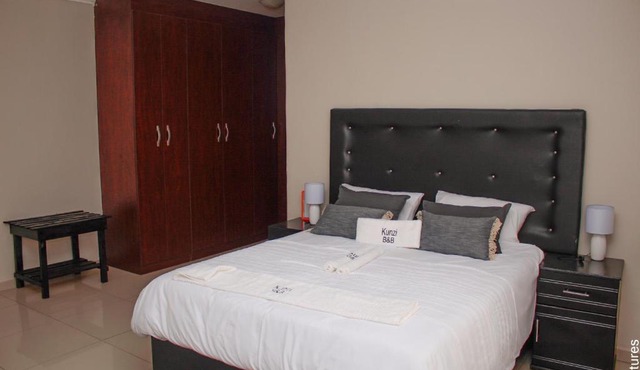 Kunzi Bed & Breakfast