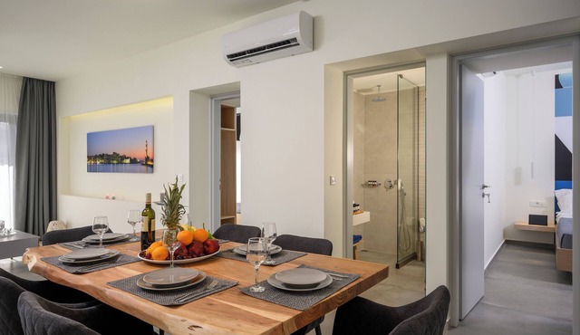 Luxury Suites | Modern Athina Suites In Platanias with Pool