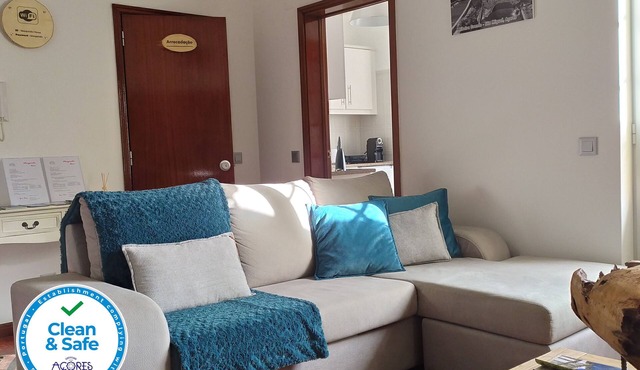 Margarida House - Stone Apartment