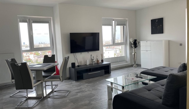 Marvelous 4 Room Penthouse Rooftop Terrace W14+W15