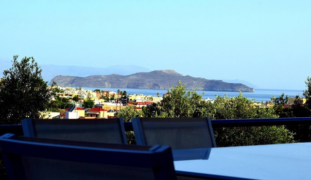 Melposhouse,seaview, 3bd, 3ba,luxury, stylish home