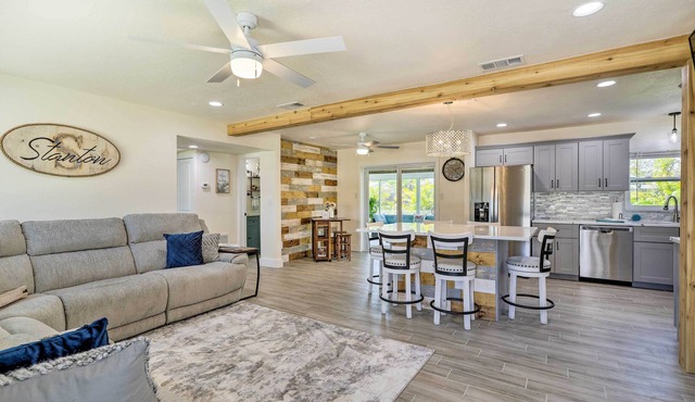 Merritt Island Home w/Spa - 8 Mi to Cocoa Beach!