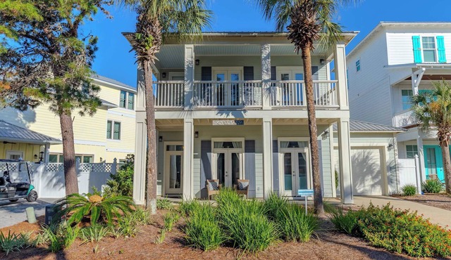Miramar Beach House: 4BR 3.5B, Pool, Beach Access!