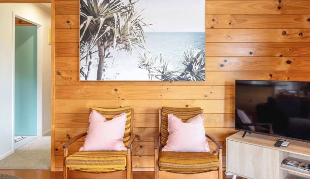 Moa Cottage – Central Oneroa Village