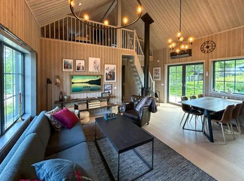 Modern Mountain Cabin With Sauna Near Klövsjö