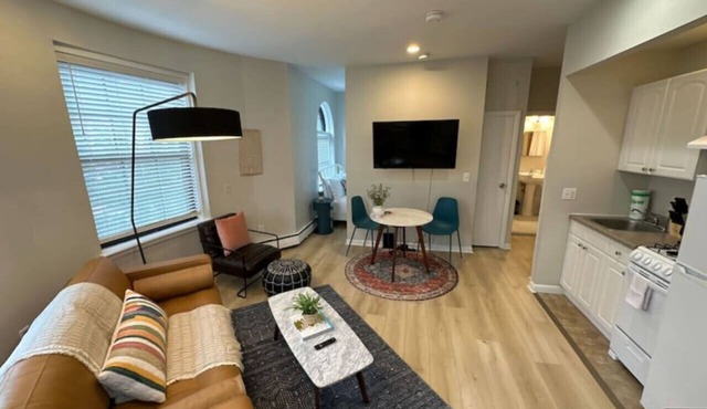 Modern studio apartment!