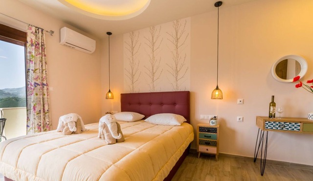 Mountain View Room for 3 people