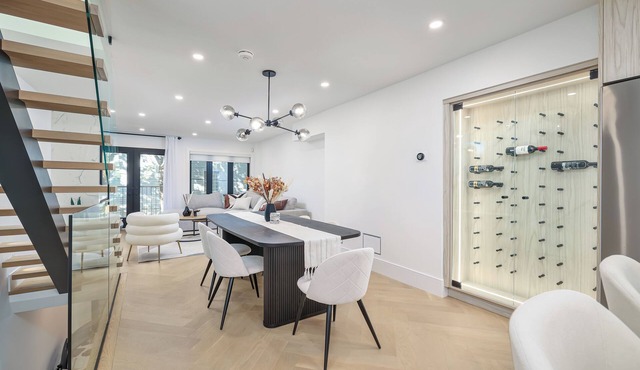 Multi-Level Luxury Townhome in Leslieville