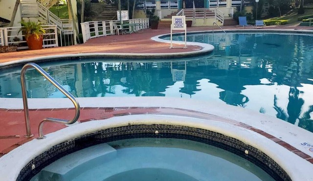 Mystic Ridge Paradise 2 bedroom Penthouse Condo (Comfy and Relaxing)