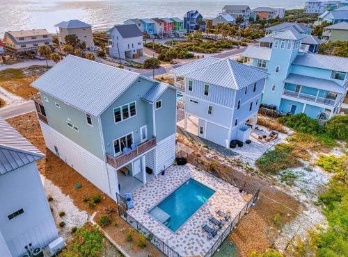 NEW- 3 bedroom Private Pool North Cape