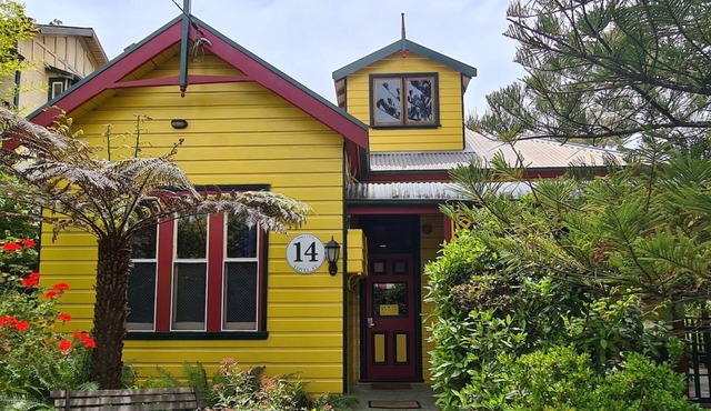 No.14 - Unique Blue Mountains Home Away from Home
