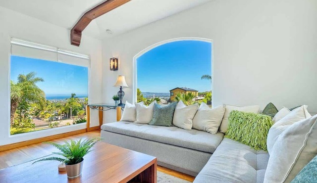 Ocean Beach Spanish Cottage with Ocean Views