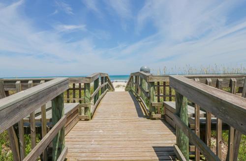 Ocean Village Club E31