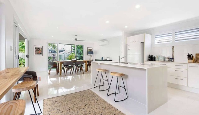 Ocean55 Mooloolaba Holiday Home