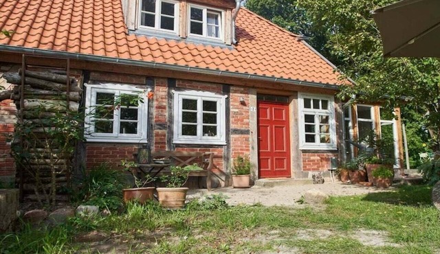 Old Elbe boatman's house