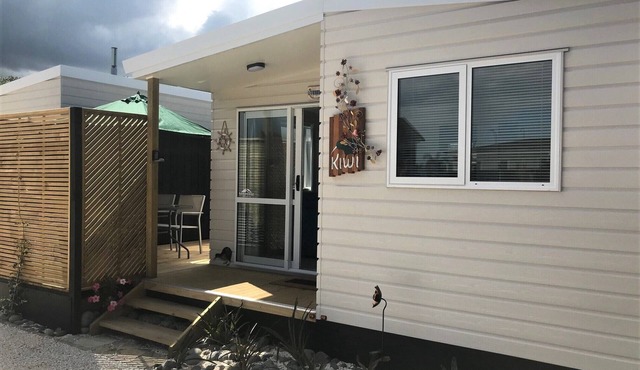 Orewa Kiwi Cabins - Kiwi