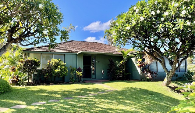 Paradise Found: Spacious, Comfortable, Private Hawaiian Cottage