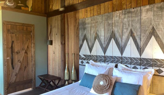 Pine Lodge