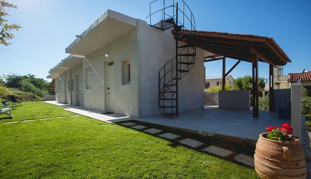 Popy's place property Agioi Apostoloi Chania Crete Greece