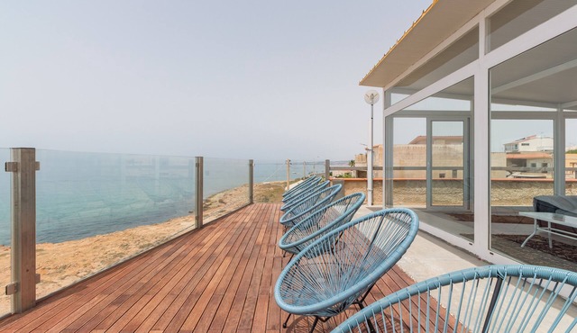 Poseidone, seafront villa with private pool in Cava d'Aliga (Scicli)