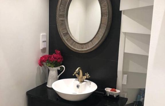 Private space with 2 bedrooms