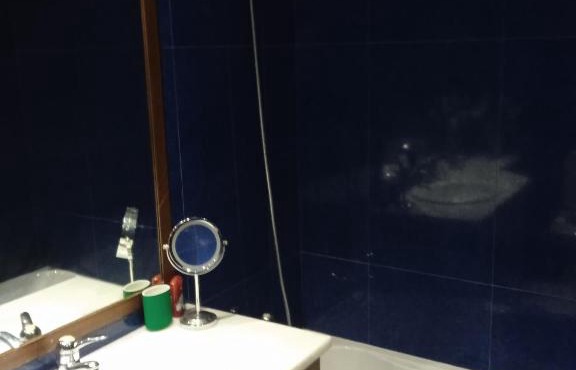Quarto em apartamento