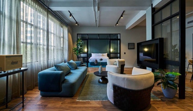 Refined Heritage Suite in the Heart of Auckland