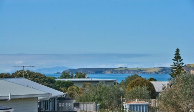 Relaxing sun drenched beach house with sea views ideally suited to families