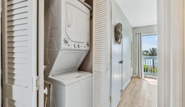 Rest Ashored - less than a block to beach access and everything you need for a lovely beach vacation, condo