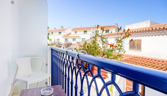 Room 'Quarto Verde' with Balcony and Wi-Fi