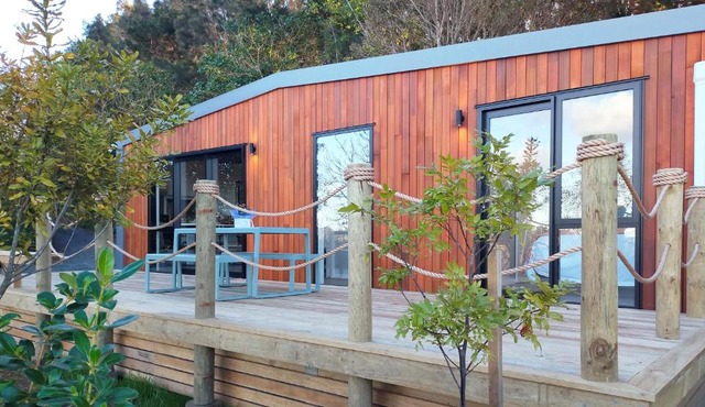 Secluded, private rural retreat mins from Warkworth -"Avondale" Minihouse